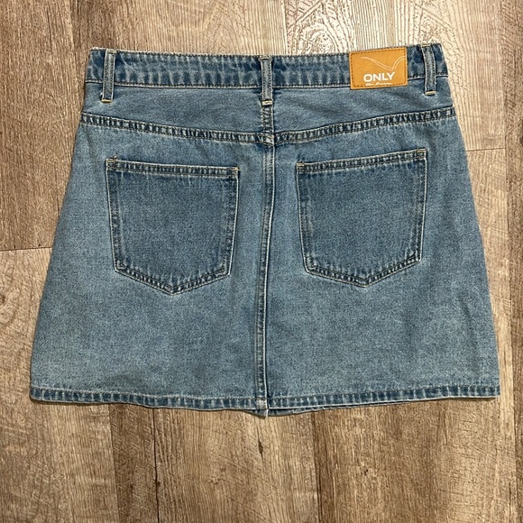 ONLY • Denim Short Skirt 100% Cotton Size EU 36/US 6 - Picture 5 of 13